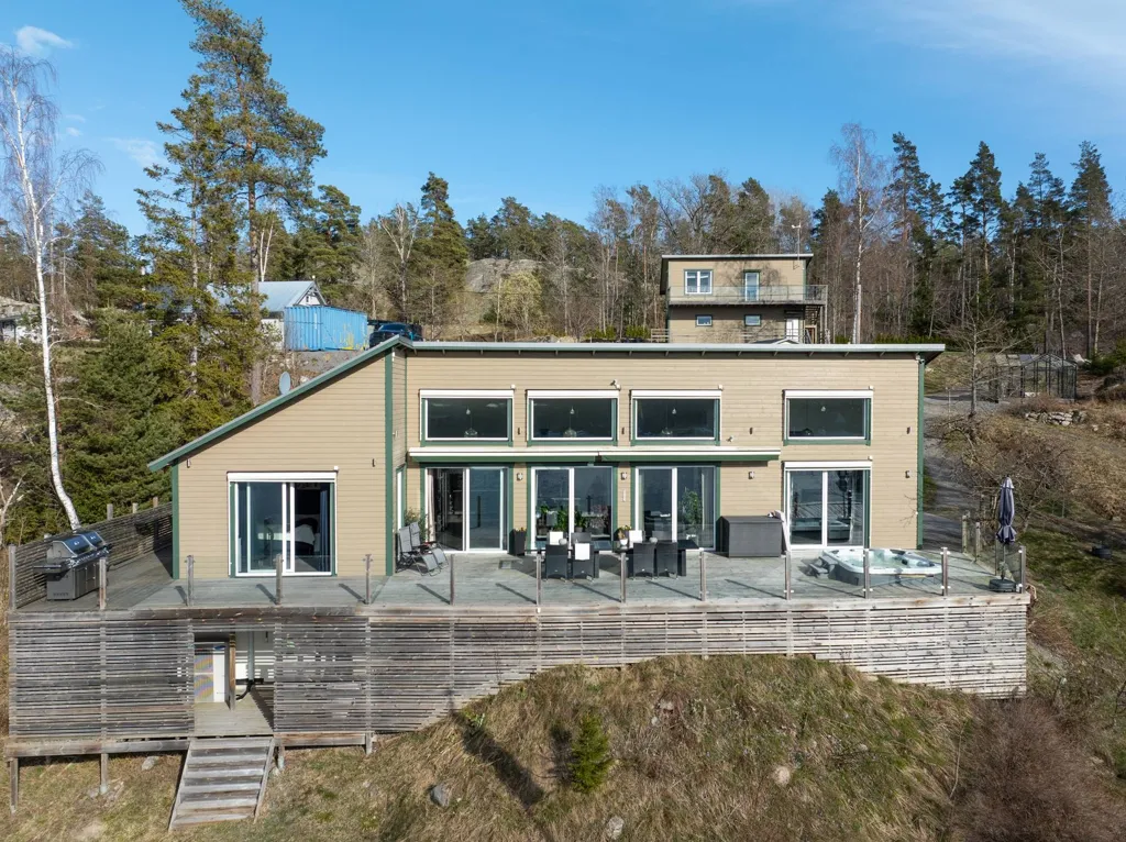 Õhuvaade - Scenic Villa with Pool in Southern Archipelago