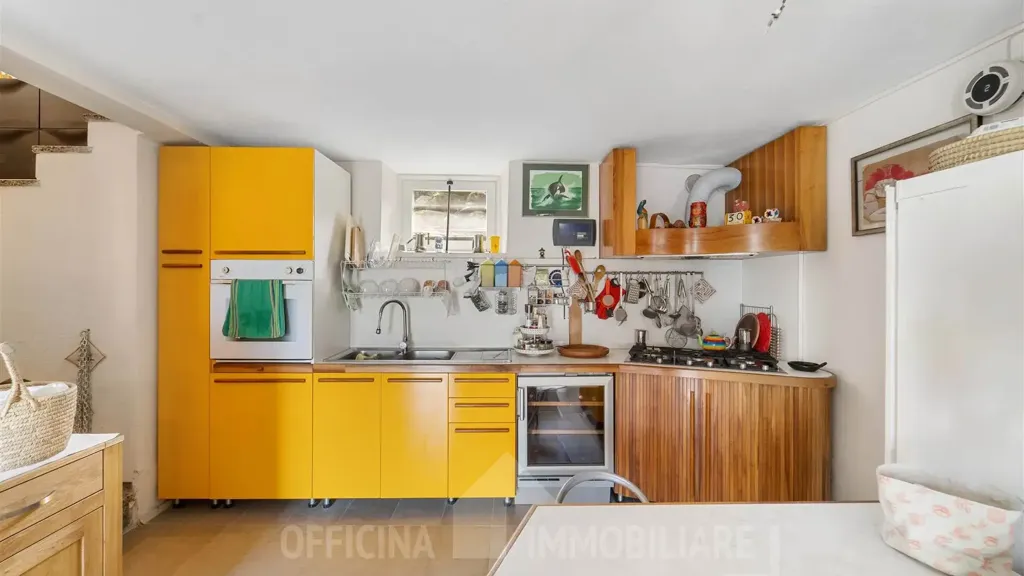Cuisine - Panoramic Villa with Lake View in Colico