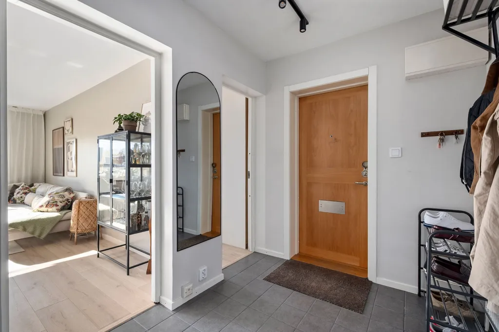 Entrée - Apartment with Balcony in Getbergsvägen