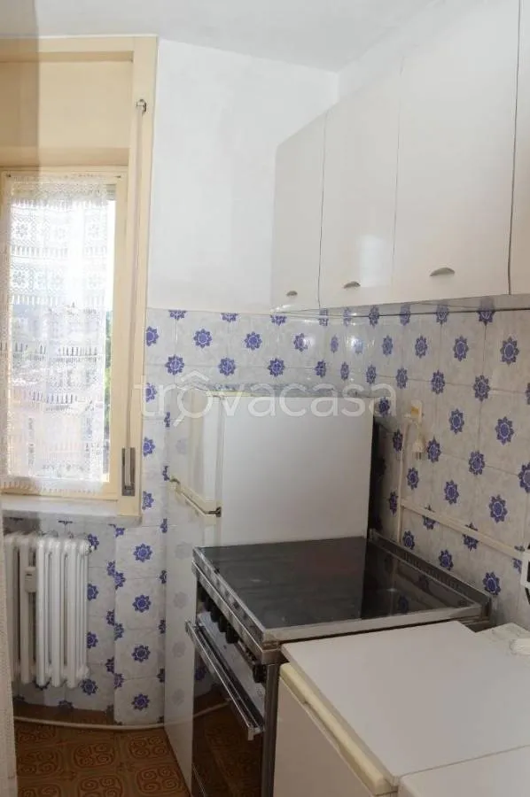Köök - Spacious Apartment with Balcony in Roburent