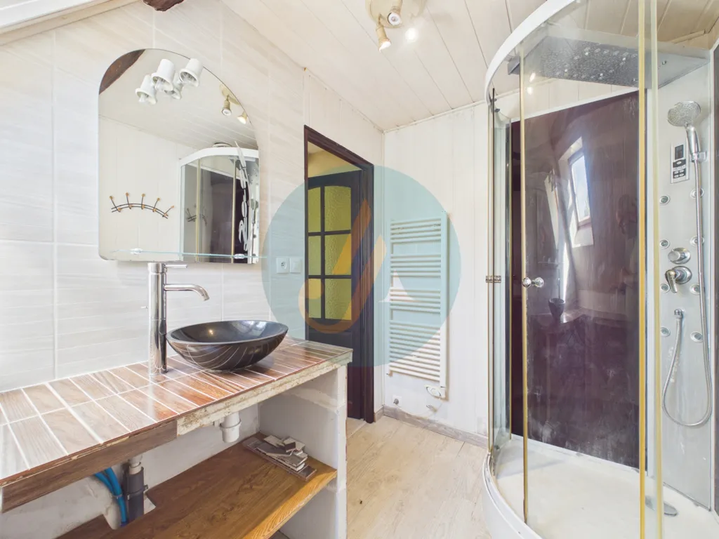 Vannitoad - Character House with Garden in Narcy