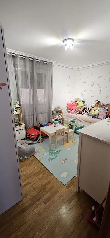 Toad - South-Facing Flat with Lift in Beraun - Pontika