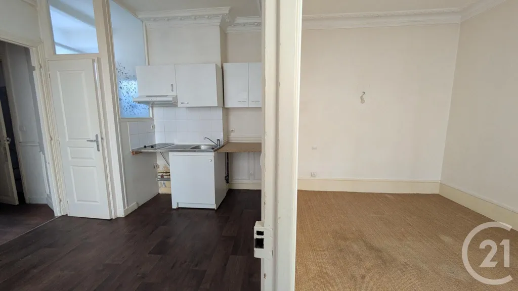 Köök - 2-Piece Flat with High Ceilings in Paris 19e