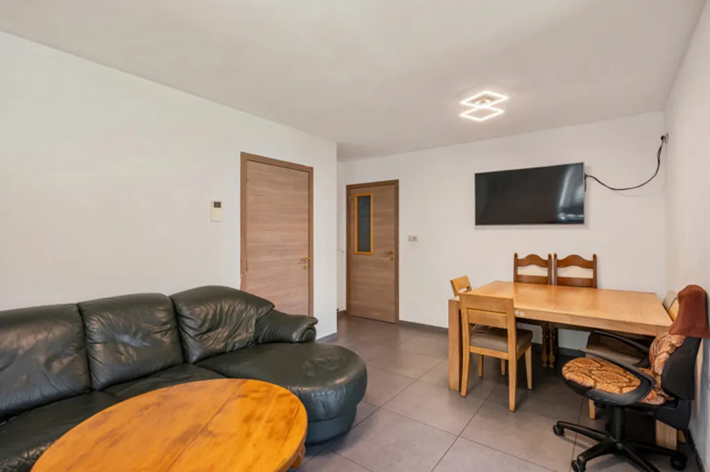 Elutuba - Spacious Apartment with Garden in Mol