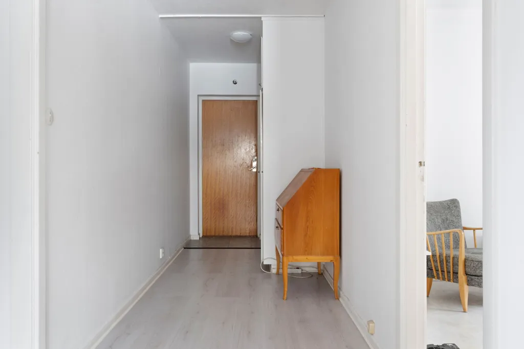Entrée - Multi-Unit Rental Property in Östavall