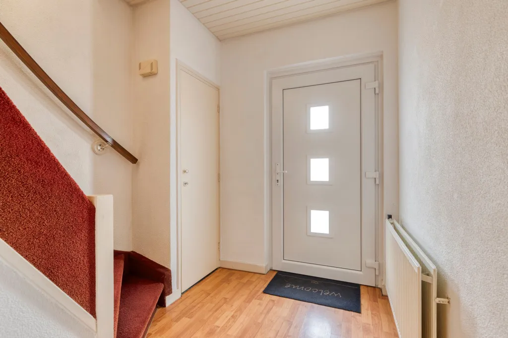 Esik - Semi-Detached House with Serre in Baarlo