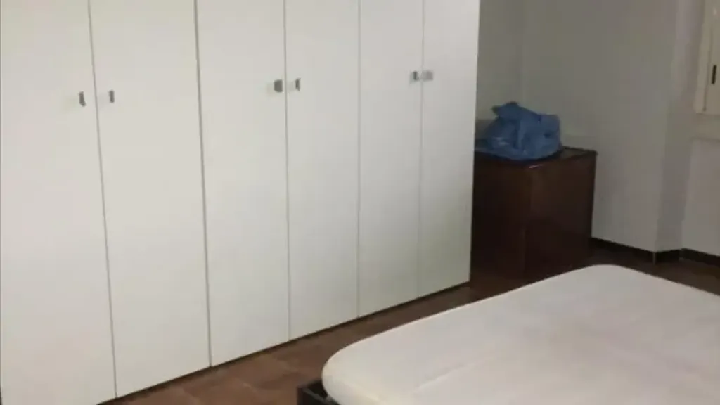 Bedrooms - Furnished Apartment with Balcony in Milan