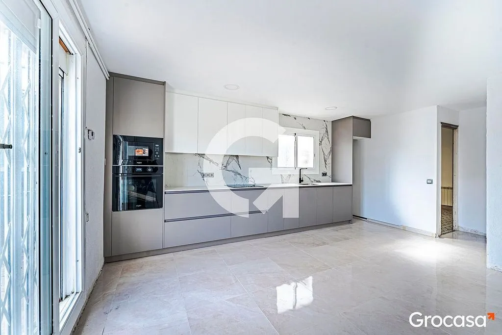 Cuisine - Penthouse with Terrace in Pubilla Cases