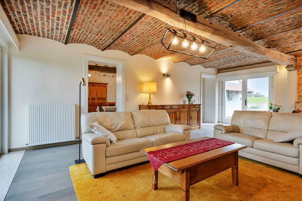 Elutuba - Spacious House with Garden in Herne