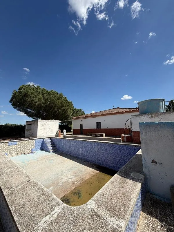 pool_area