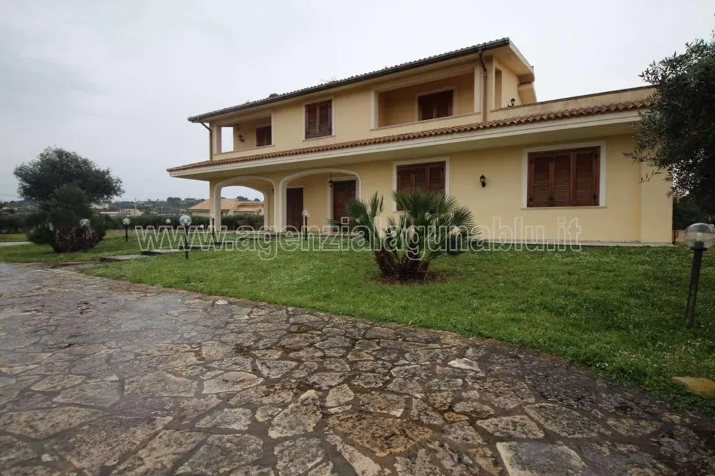 Välivaade - Luxury Villa with Garden in Marsala