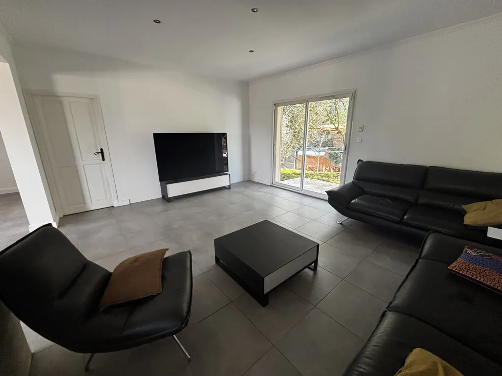 Séjour - Villa Luxueuse avec Piscine à Malaucène