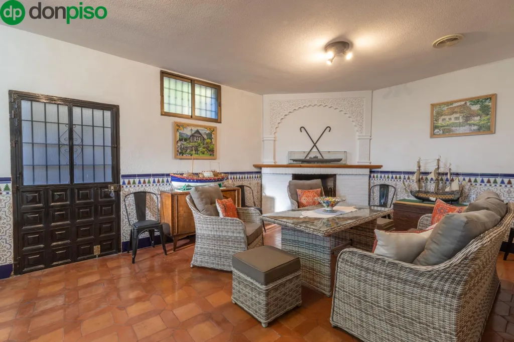 Séjour - Chalet with Private Pool in Calle del Abedul