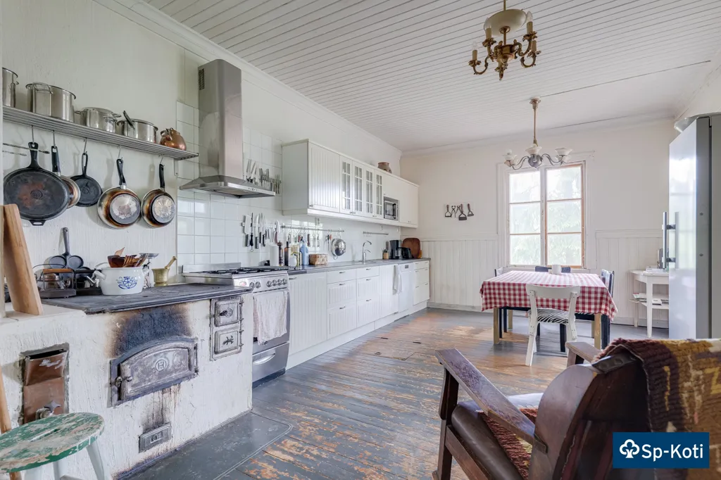 Cucina - Historic Timber House with Garden in Imatra