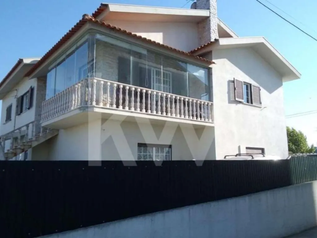 Exterior - Luxury House with Garden in Aveiro