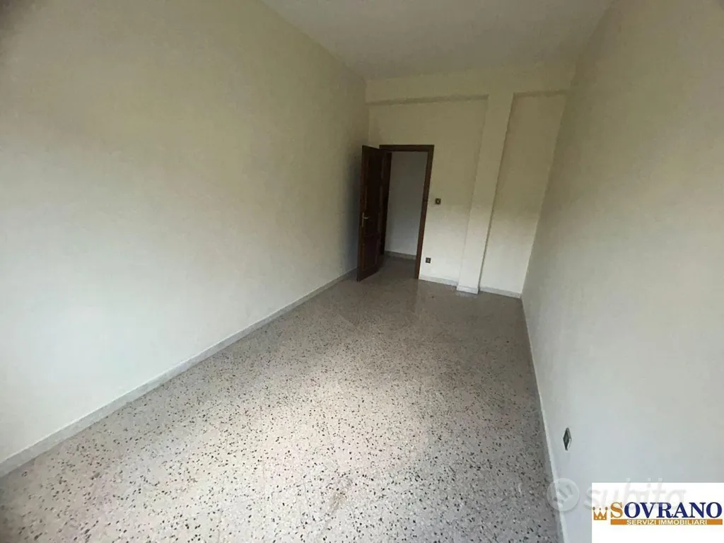 Pièces - 3rd Floor Apartment with Balcony in Borgo Nuovo
