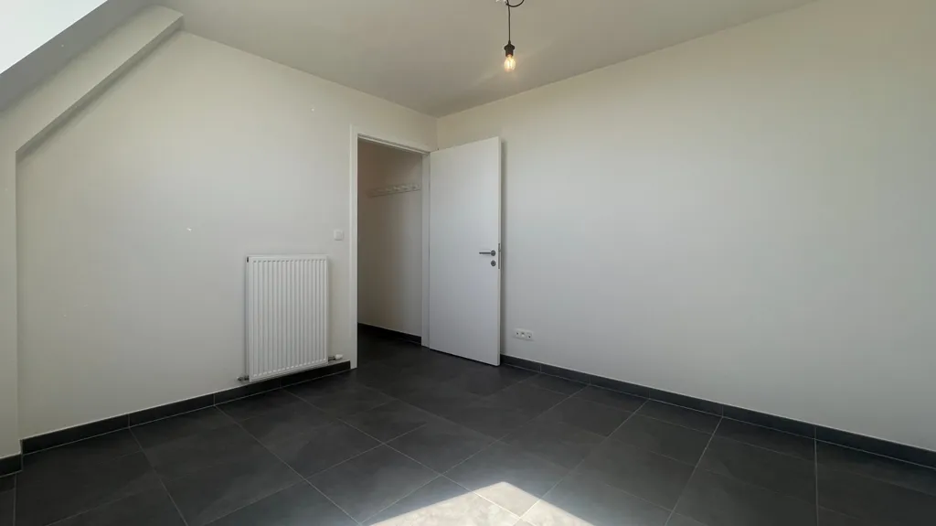Pièces - Appartement Moderne avec Terrasse à Beervelde