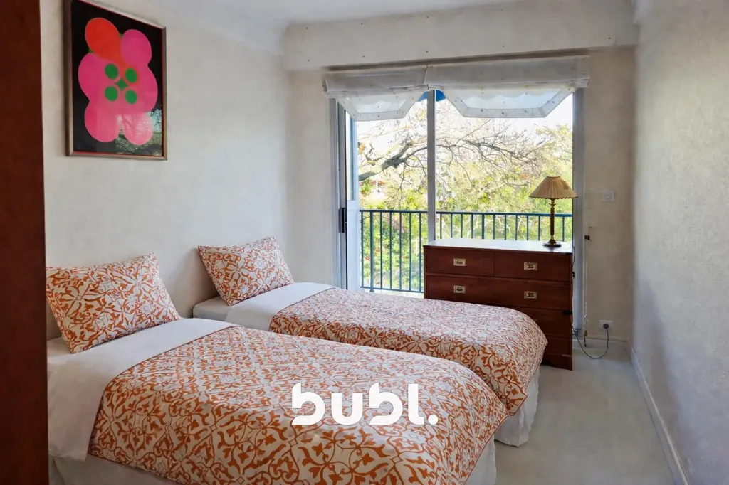 Bedrooms - Bright Apartment with Balcony in Parc d'Hiver