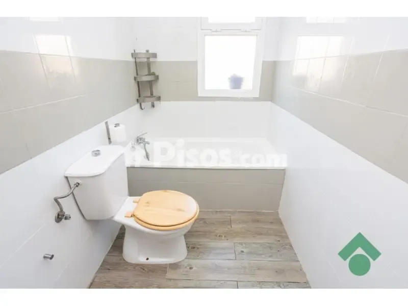 Salles de bain - Penthouse with Terrace in Algeciras