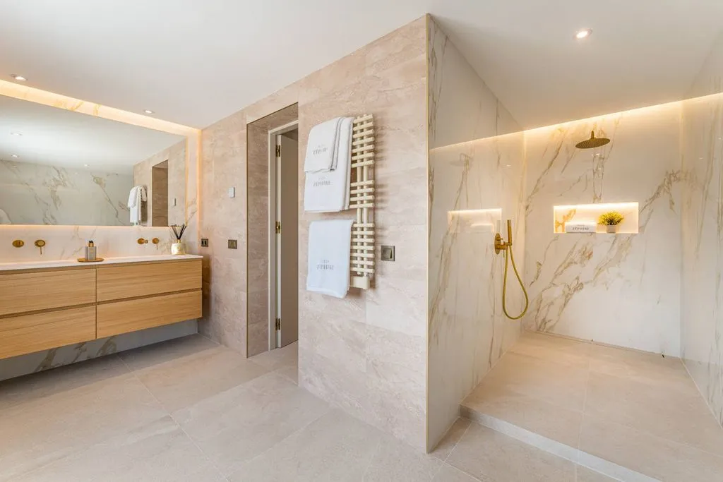 Salles de bain - Contemporary Villa with Sea Views in Marbella