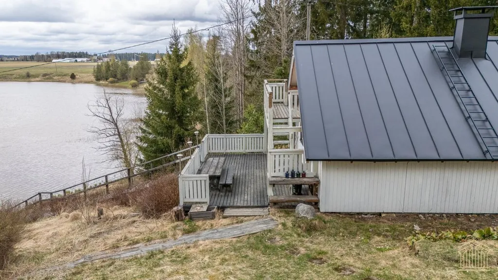 Esterno - Cottage with Lake View in Somero