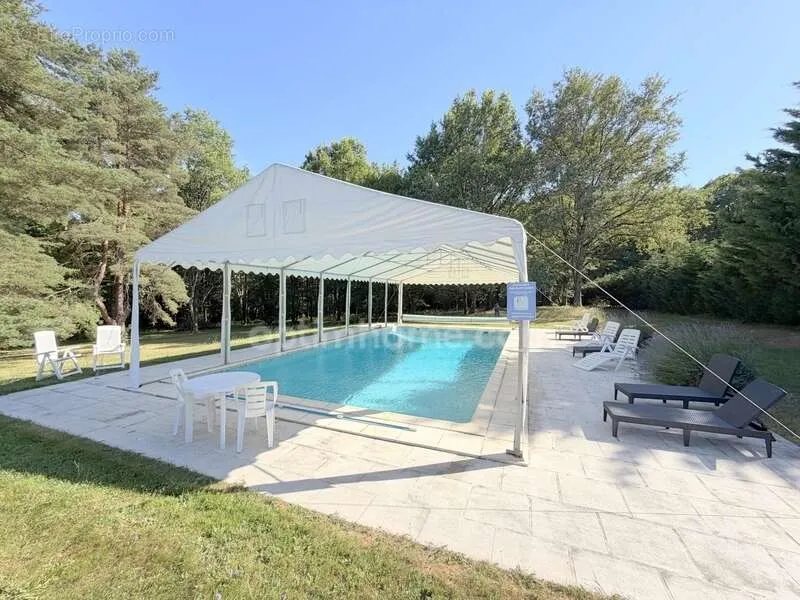 Piscina - Longère with Pool in Mery-sur-Cher