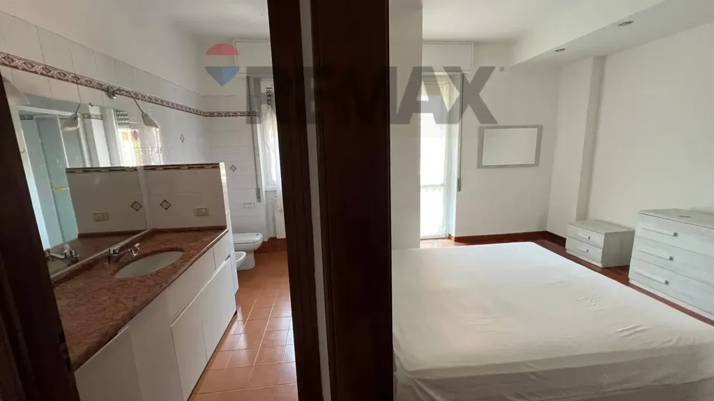 Camere da letto - Trilocale con balconi nel centro di Bergamo