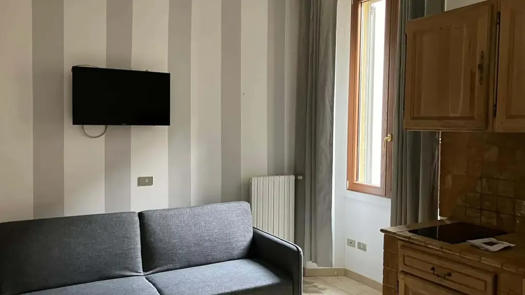 Elutuba - Furnished Studio in Porta Venezia, Milan