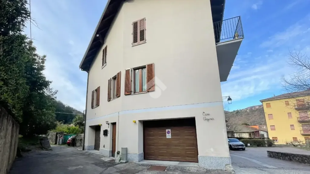 Extérieur - Renovated Flat with Balcony in Porto Ceresio