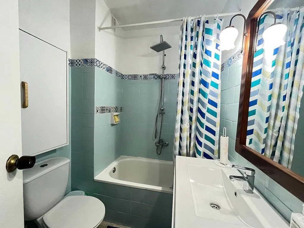 Salles de bain - Apartment with River View in Caranza