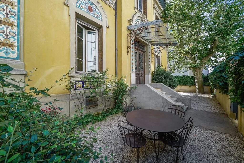 Terrasse - Maison Indépendante Historique avec Jardin à Lyon