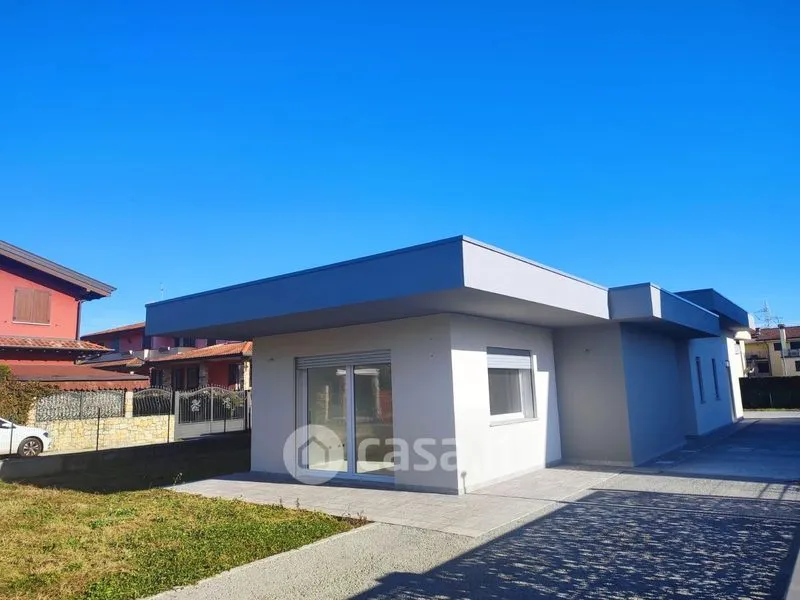 Välivaade - Modern Villa with Private Garden in Filago
