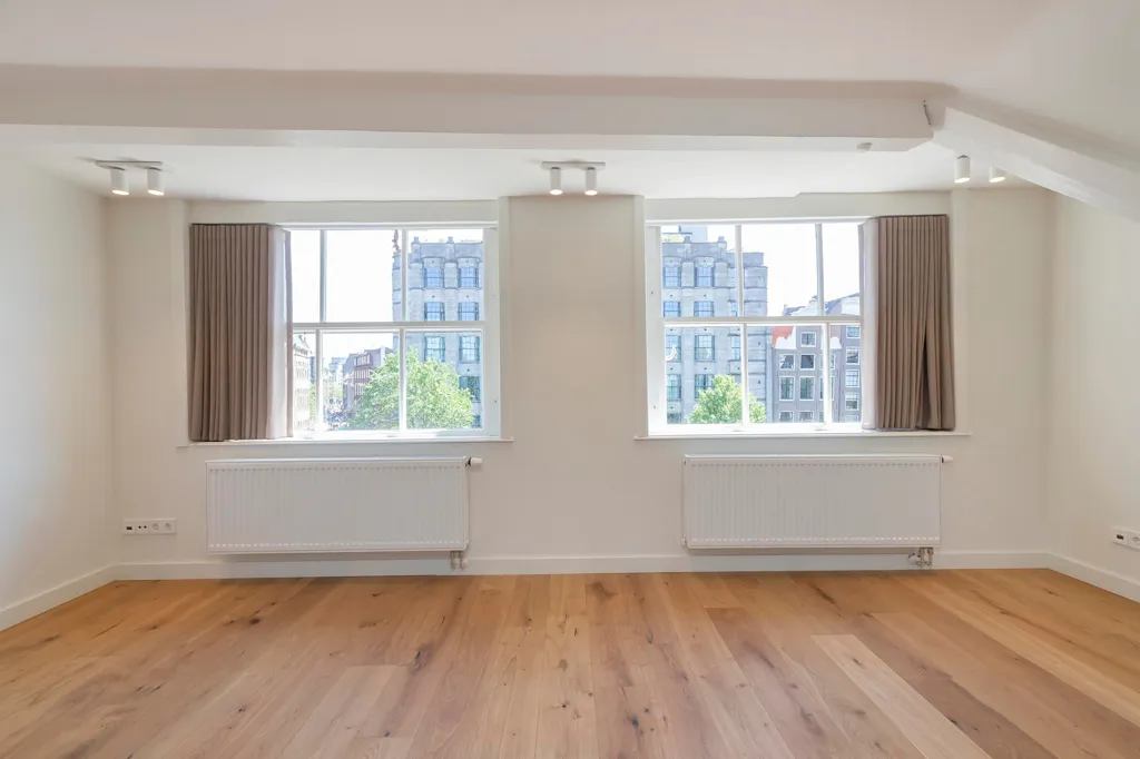 Toad - Renovated Duplex with Singel View in Amsterdam