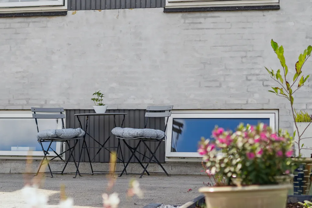 Terrasse - Modernised Villa with Garden near Køge