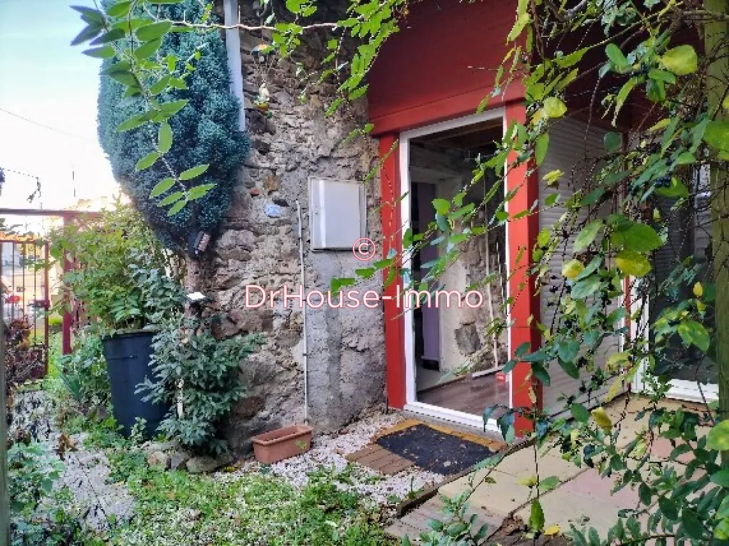 Garden - Stone House with Garden in Corcoué-sur-Logne Centre
