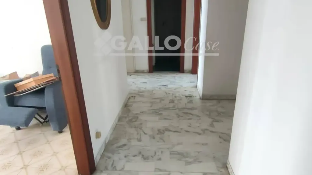 Entrée - Central Apartment with Balconies in Cosenza