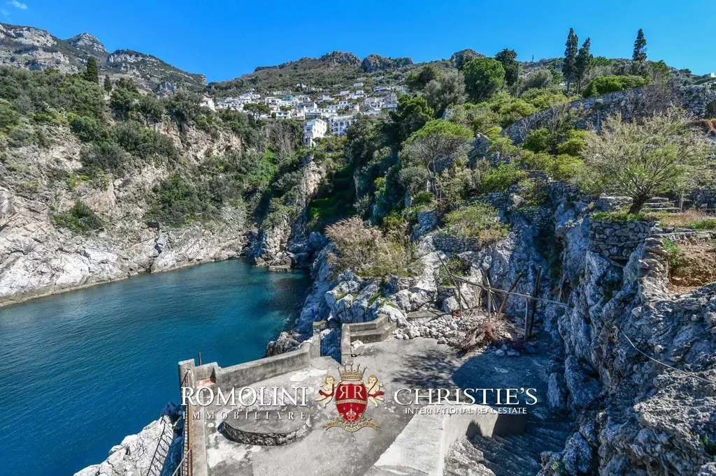 Aed - Waterfront Villa with Sea Access on Amalfi Coast