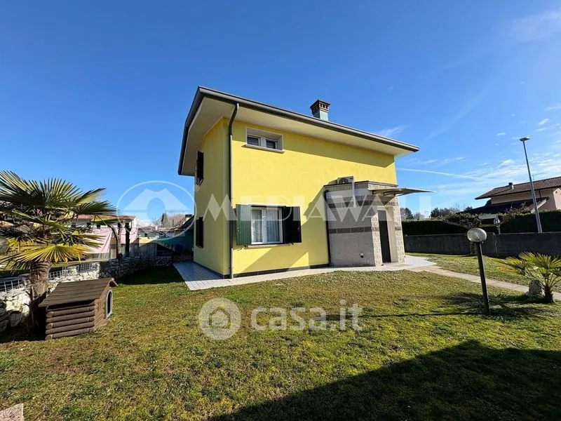 Extérieur - Bifamiliar House with Solar Panels in Aviano