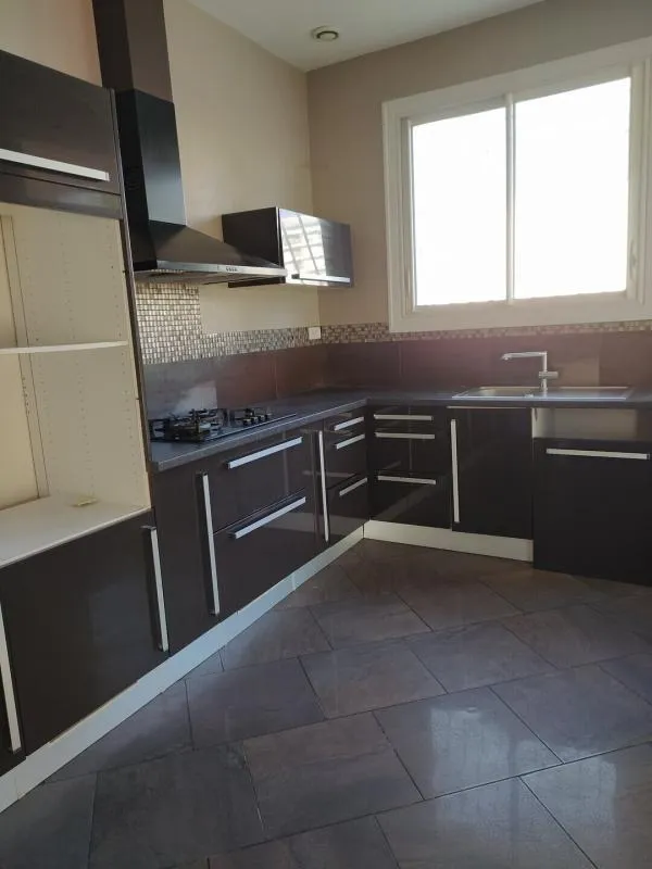 Cuisine - Maison en Pierre avec Jardin à Agen