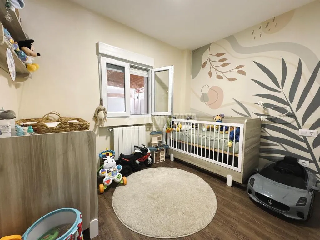 Magamistoad - Modernised Flat with Balcony in Madrid Centre