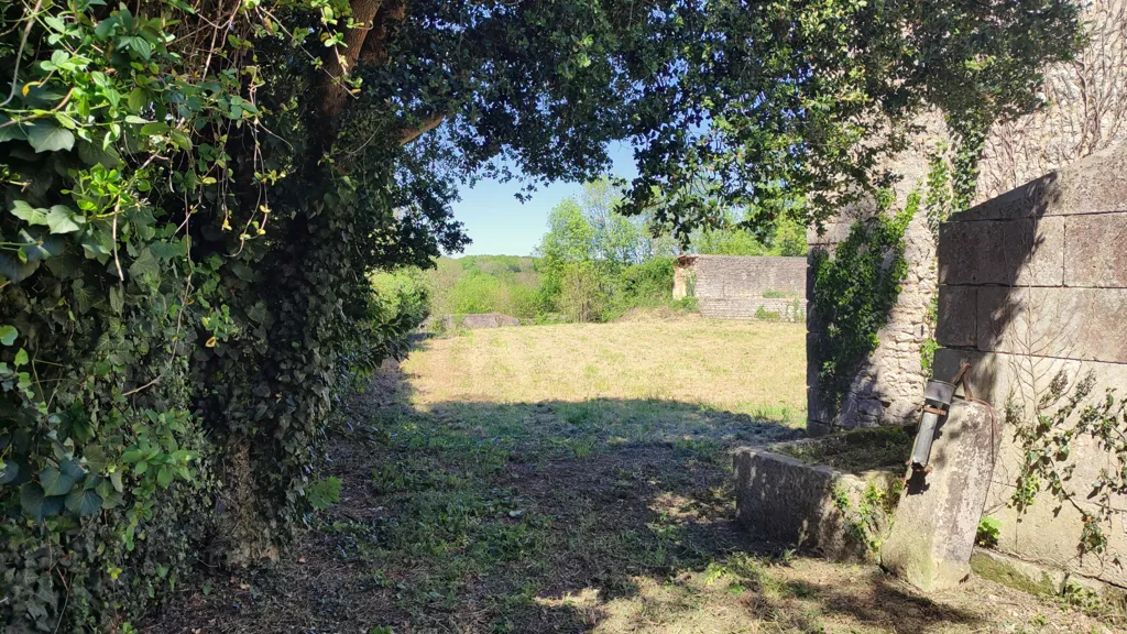 Aed - Buildable Plot with Valley View in Taillebourg