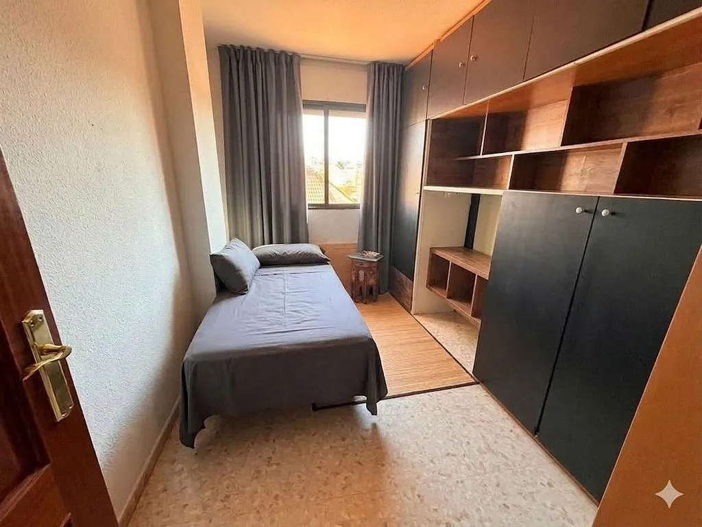 Magamistoad - Corner Flat with Panoramic Views in Málaga Centre