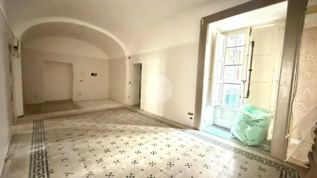 Entrée - 6-Room Apartment with Garden in Naples