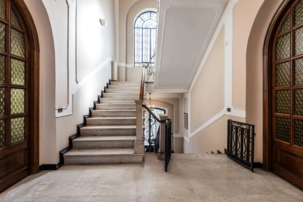 Pièces - Luxury Villa with Park in Alatri
