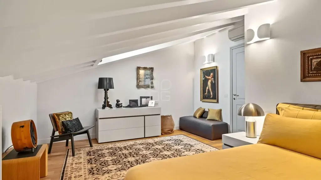 Bedrooms - Historic Palazzo Apartment in Lonato