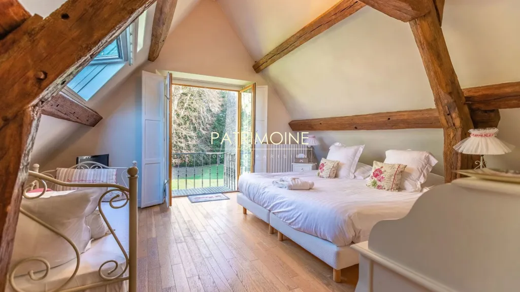Magamistoad - 13th Century Manor with Pool in Rambouillet