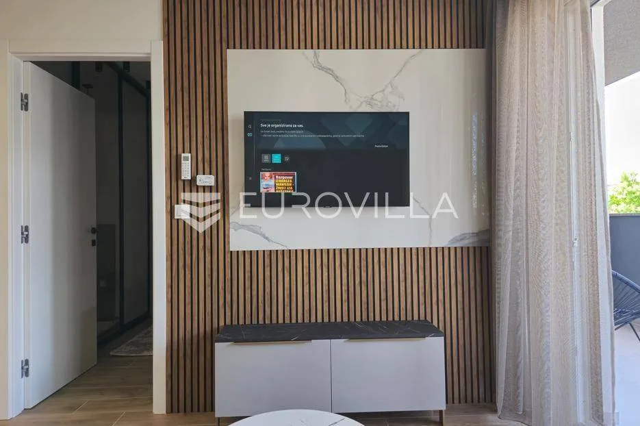 Ingresso - Modern Studio Flat with Balcony in Zagreb