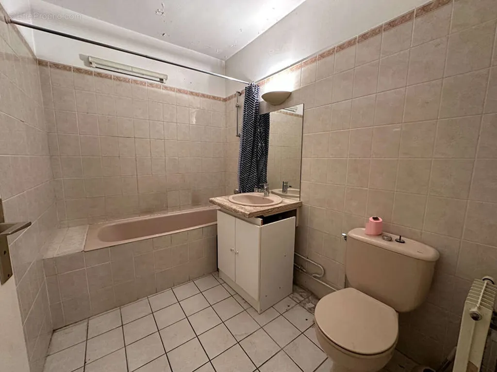 Vannitoad - Studio with Garden and Balcony in Montrouge