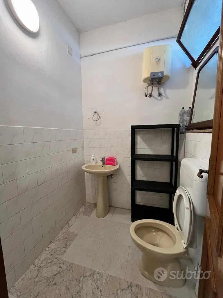 Vannitoad - Garage with Dual Access in Rufina