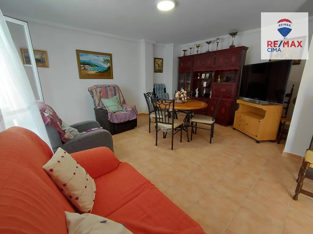 Elutuba - Spacious House with Terraces in Campo Cámara